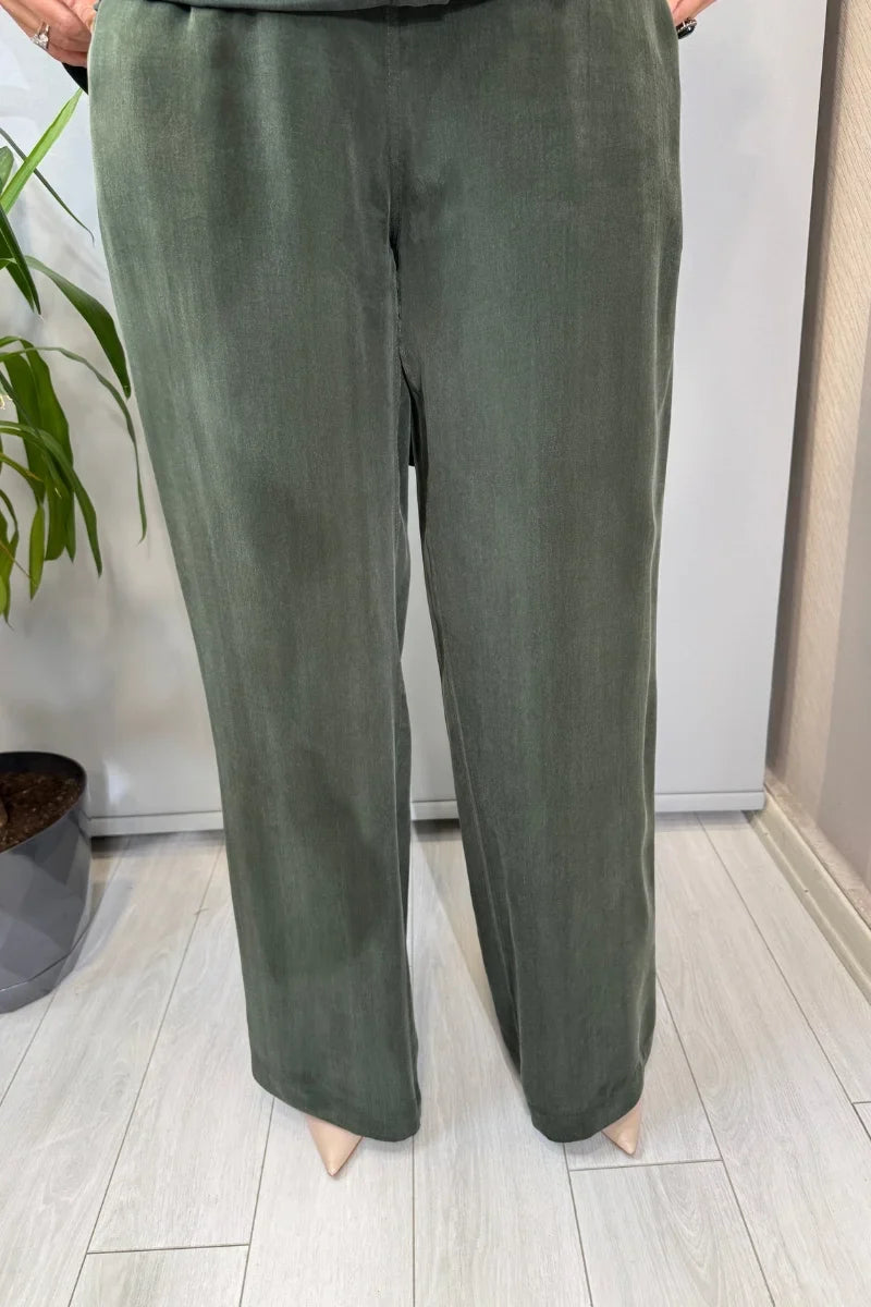 Miss Dalida Bol Paça Basic Cupro Pantolon Lacivert T26Y- 7003 - Haki - Görsel 1 
