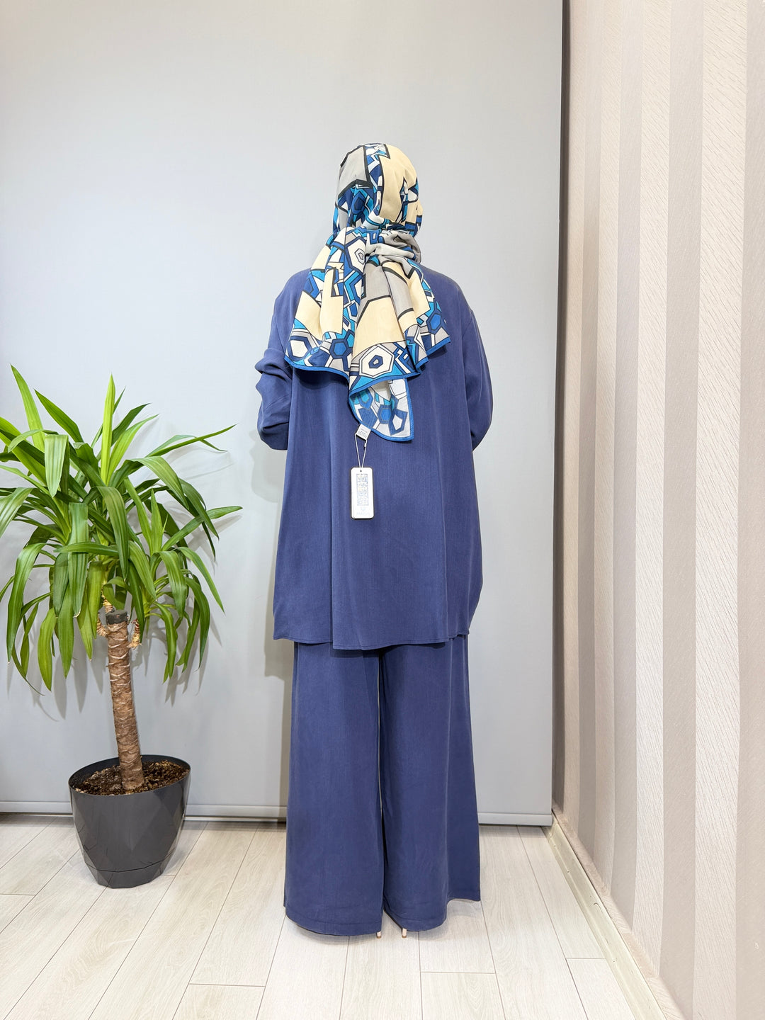 Almarwahblack Takım 202971