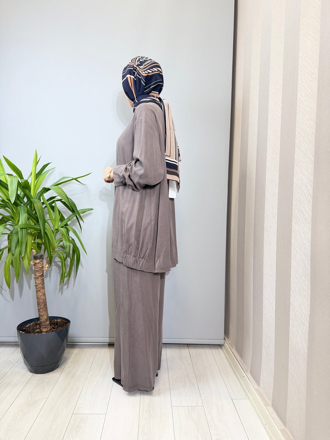 Almarwahblack Takım 202971