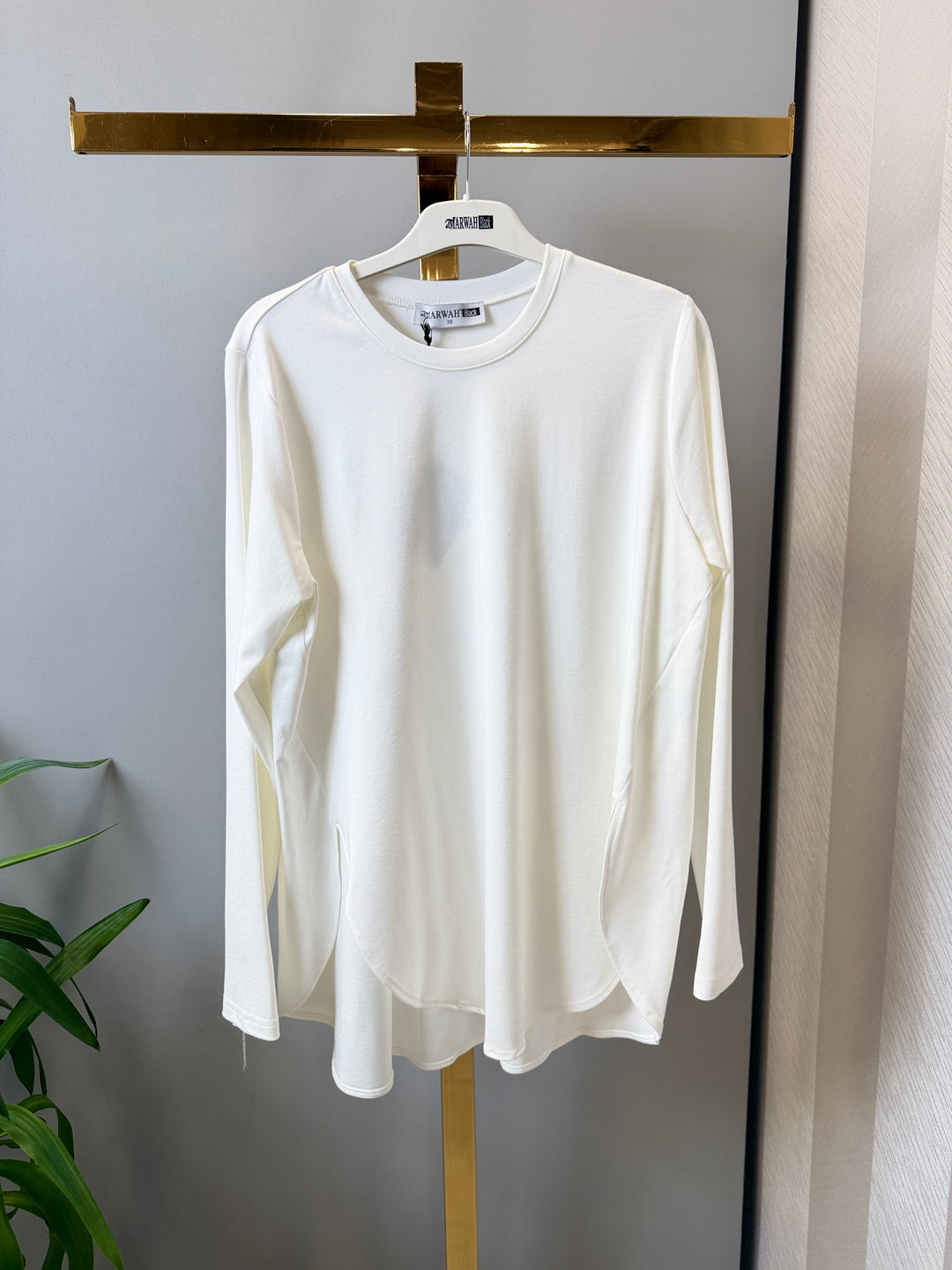 AlmarwahBlack Oval Kesimli Tunik 102269