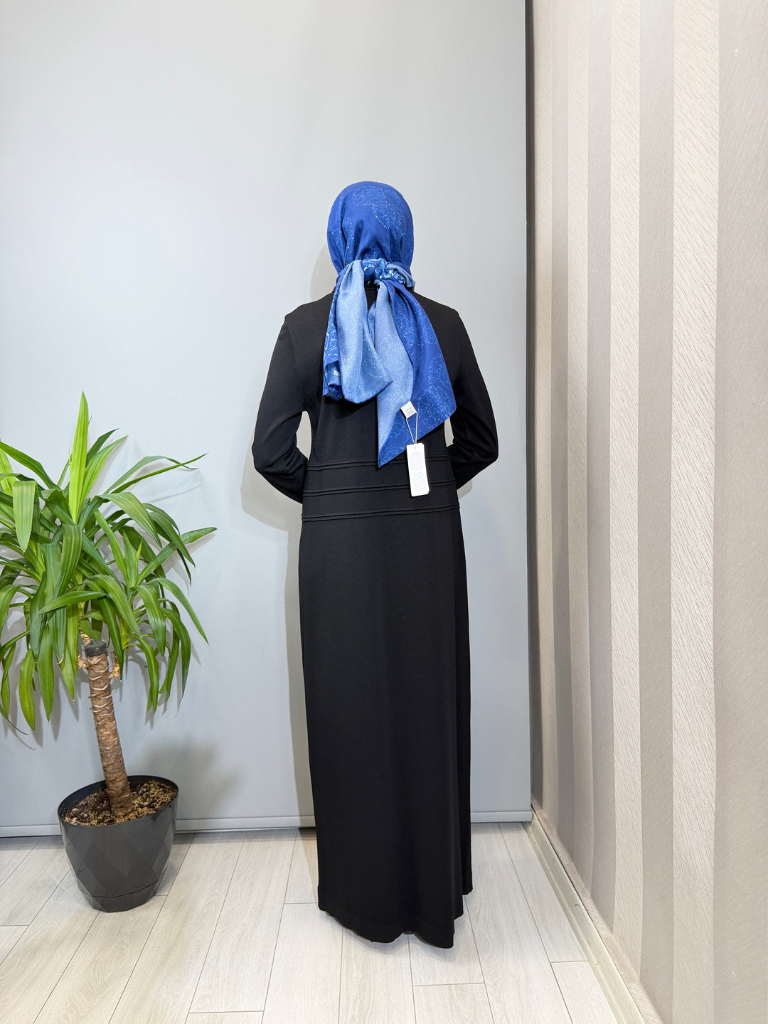 MissDalida Şerit Detaylı Dik Yaka Uzun Elbise - 3264010