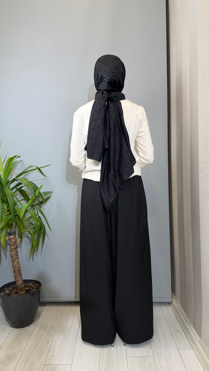 Clande Fular Görünümlü Kazak 2602-3078