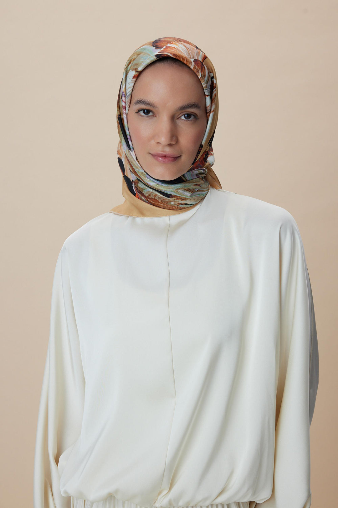 AKVA TİVİL İPEK EŞARP 90*90 CM - CAMEL - Görsel 9