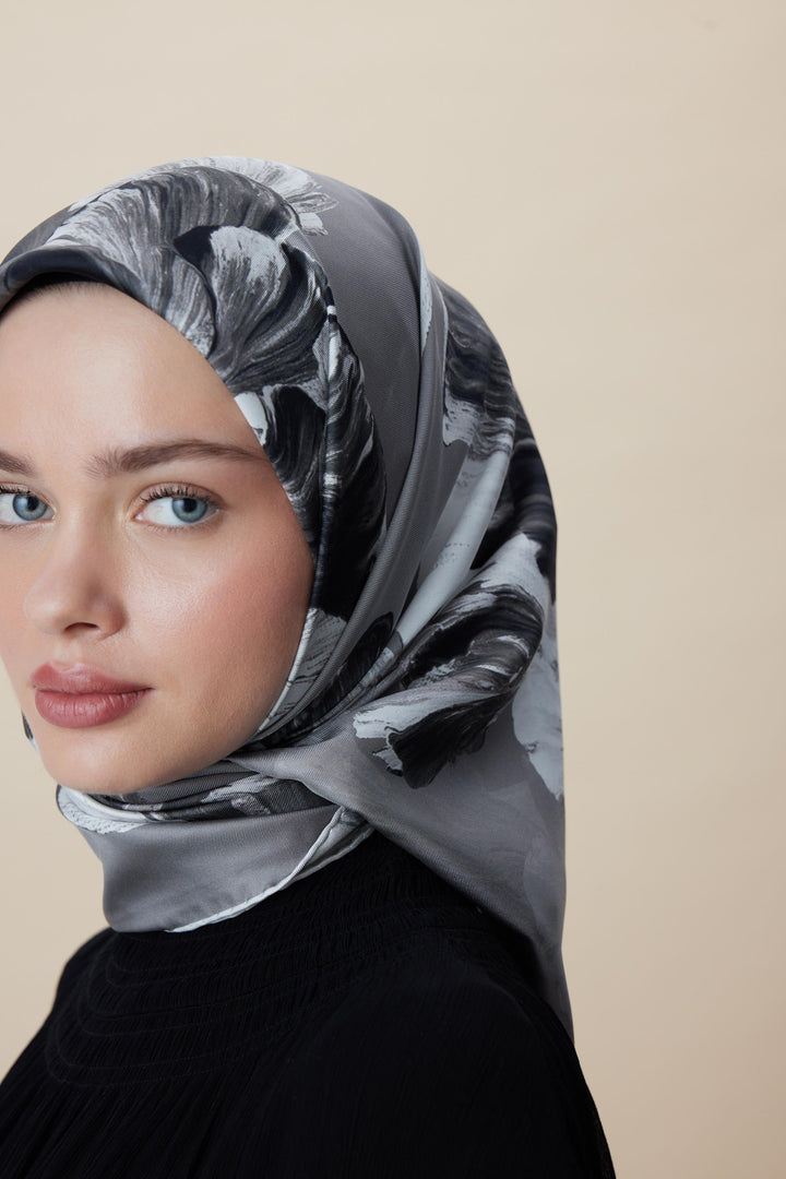 AKVA TİVİL İPEK EŞARP 90*90 CM - GRİ - Görsel 3