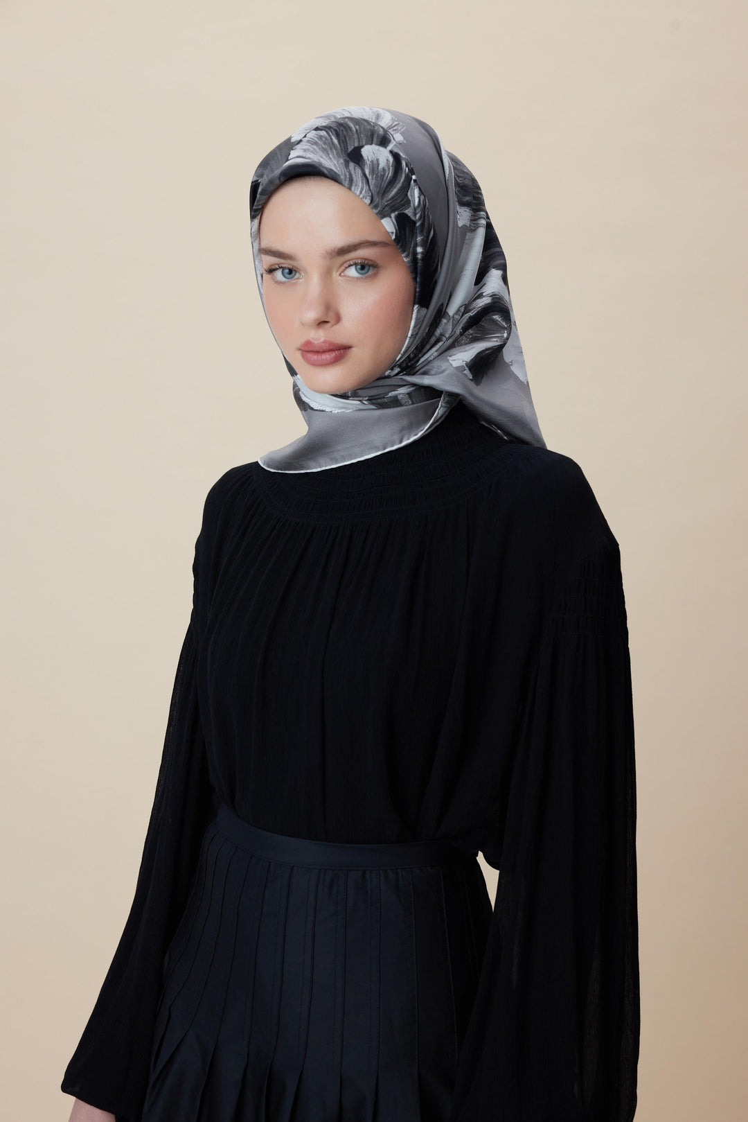 AKVA TİVİL İPEK EŞARP 90*90 CM - GRİ - Görsel 7
