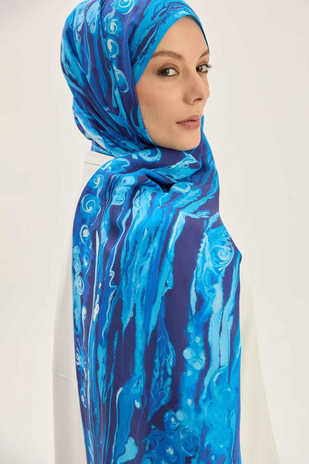 Maisa Alaz Floş Viskon Şal - Lacivert