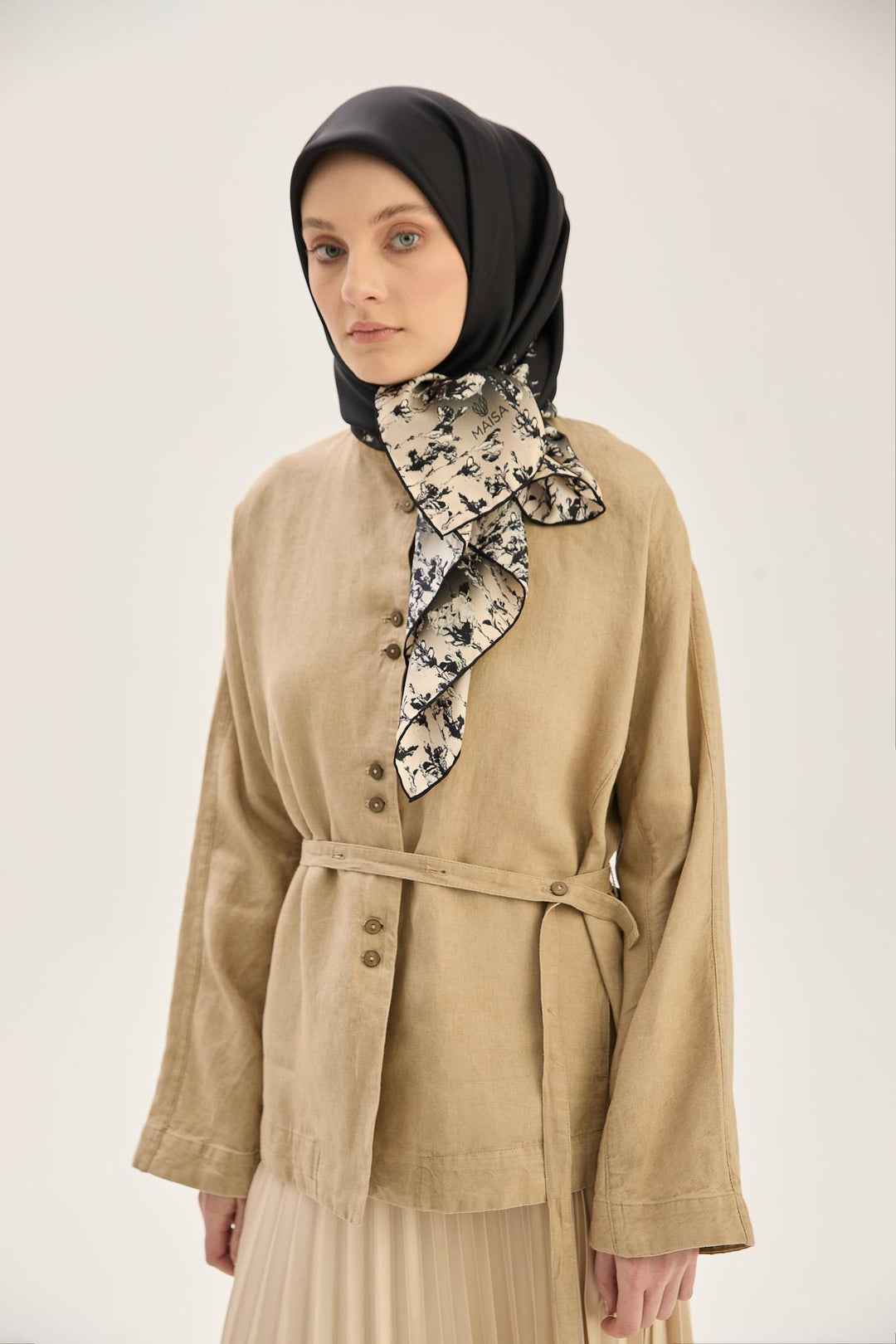 Maisa ARUS TİVİL İPEK EŞARP 90*90 CM - SİYAH
