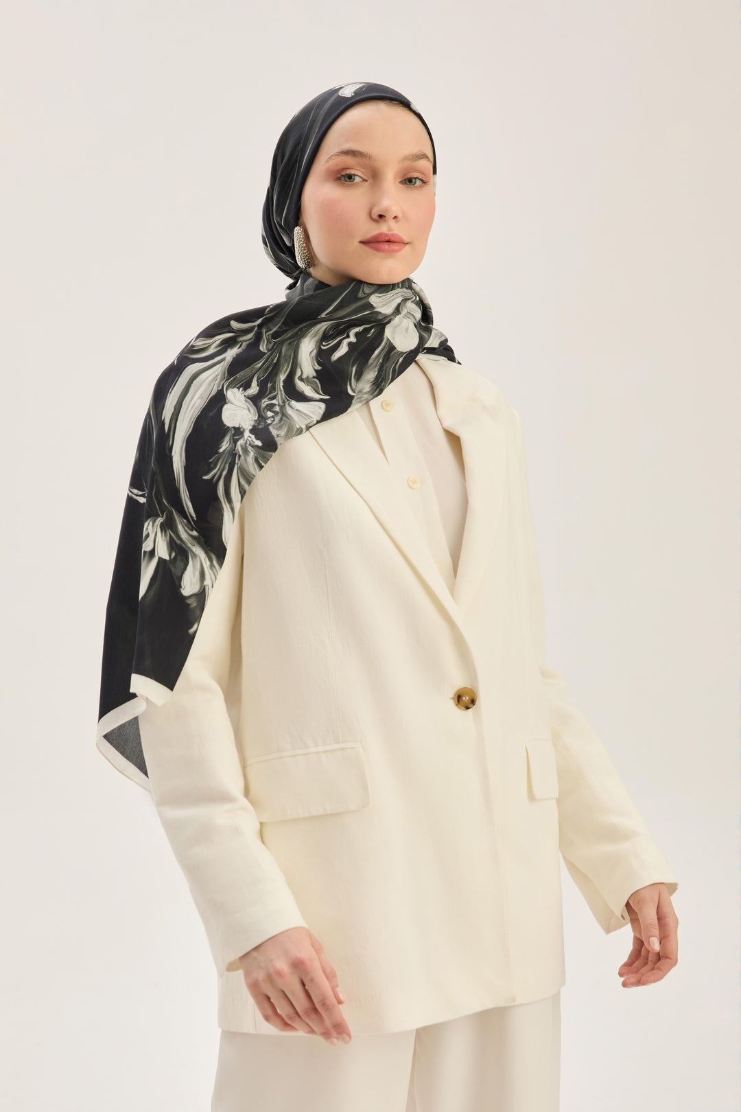 Maisa Arya Floş Viskon Şal - Siyah