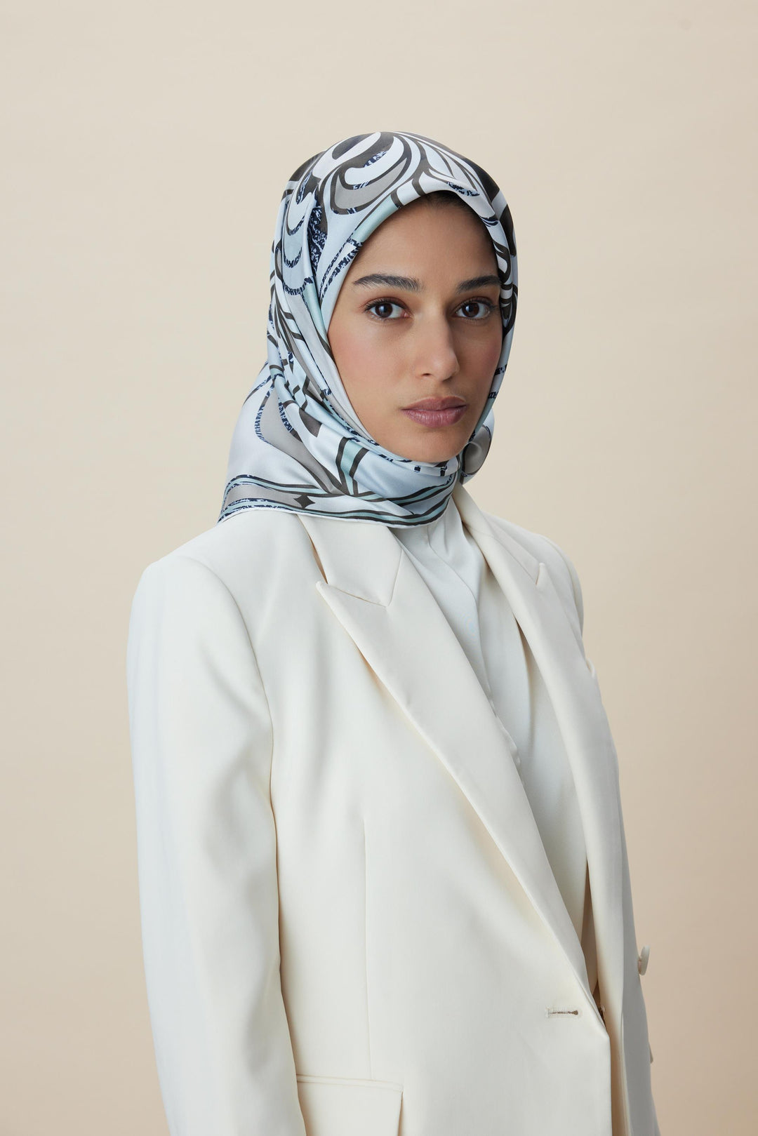 ATOL TİVİL İPEK EŞARP 90*90 CM - MİNT YEŞİLİ - Görsel 6