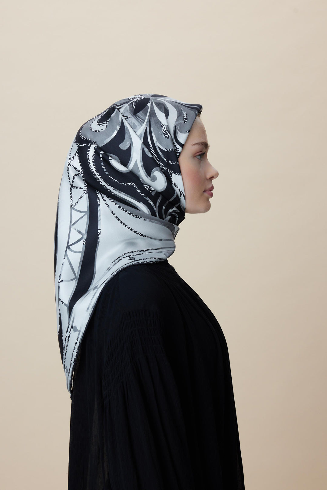 ATOL TİVİL İPEK EŞARP 90*90 CM - SİYAH - Görsel 8