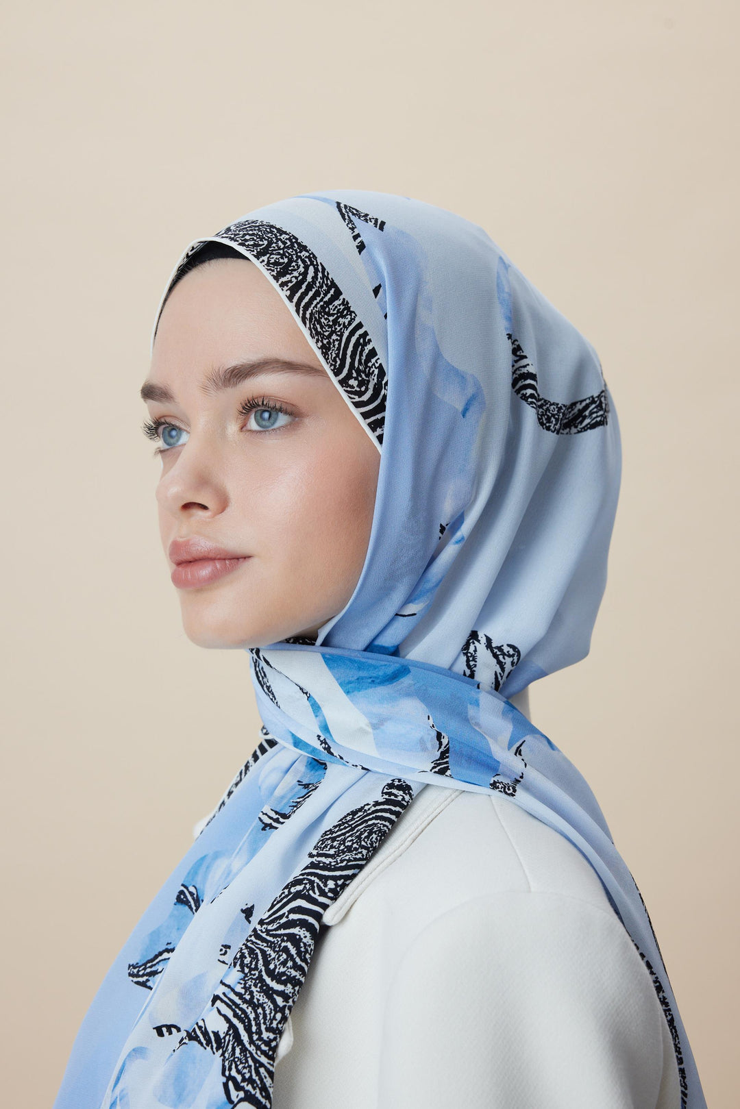 Maisa AYÇIL KREP İPEK ŞAL 70*190 CM - AÇIK MAVİ