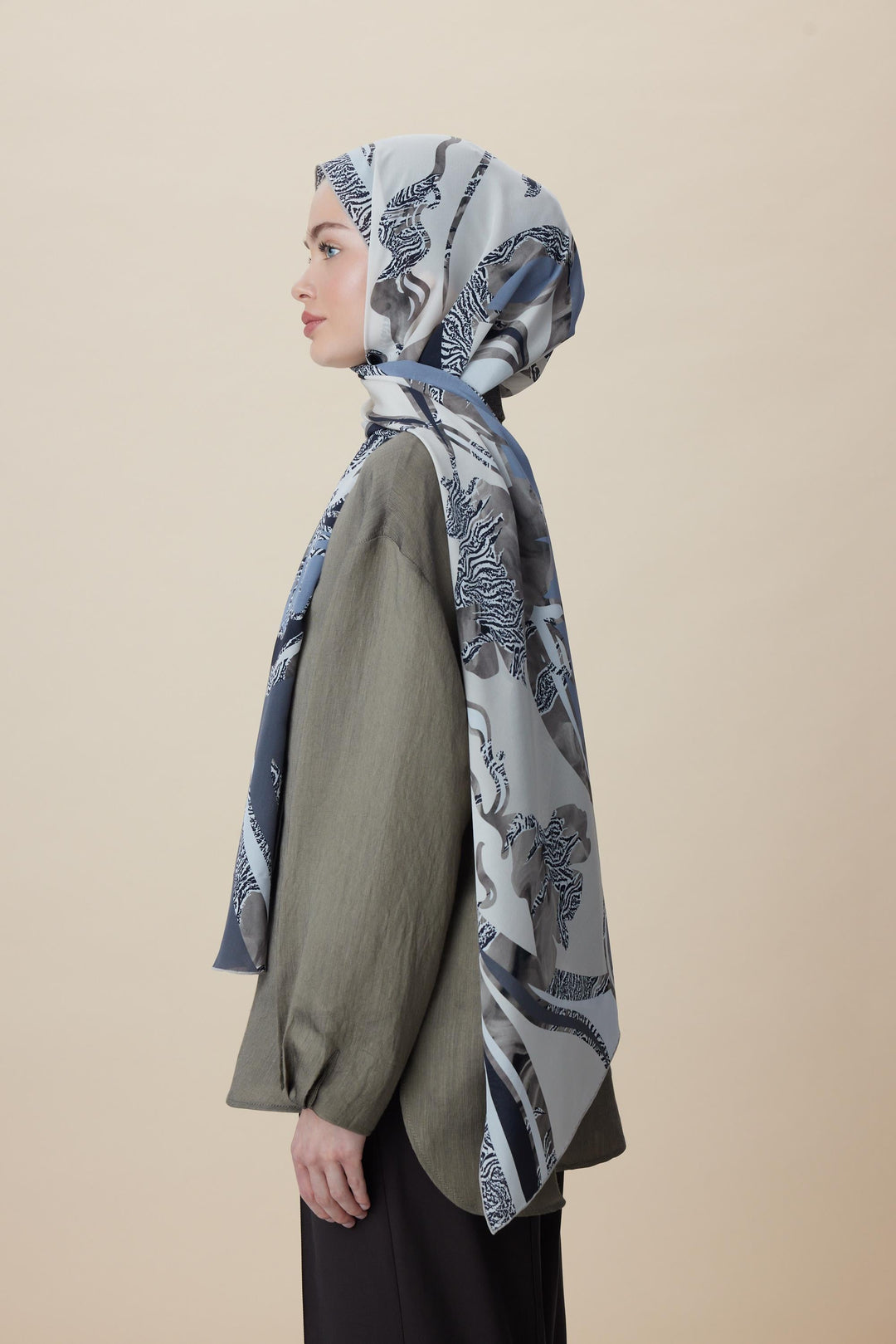 Maisa AYÇIL KREP İPEK ŞAL 70*190 CM - GRİ