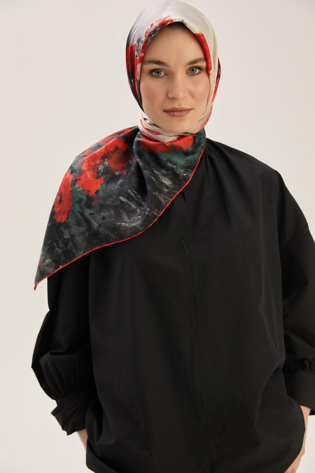 Maisa FAM TİVİL İPEK EŞARP 90*90 CM - KIRMIZI