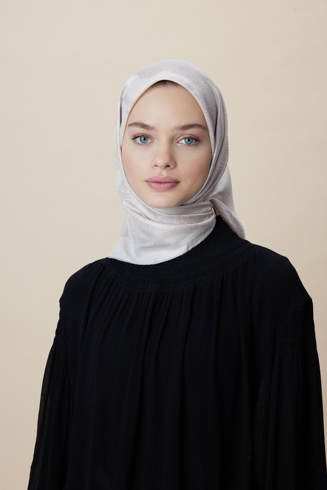 FARAH MULBERRY İPEK EŞARP 90*90 CM - AÇIK TAŞ - Görsel 3