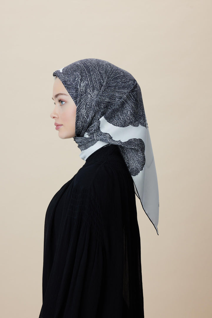 FARAH MULBERRY İPEK EŞARP 90*90 CM - DUMAN - Görsel 4