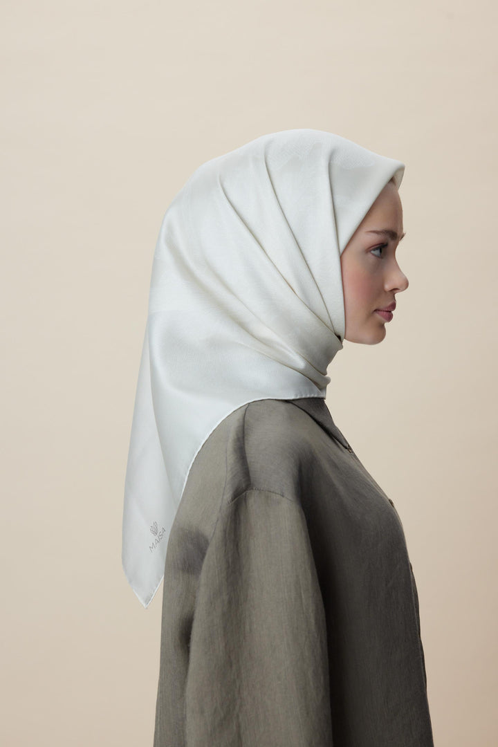 FARAH MULBERRY İPEK EŞARP 90*90 CM - FİLDİŞİ - Görsel 12