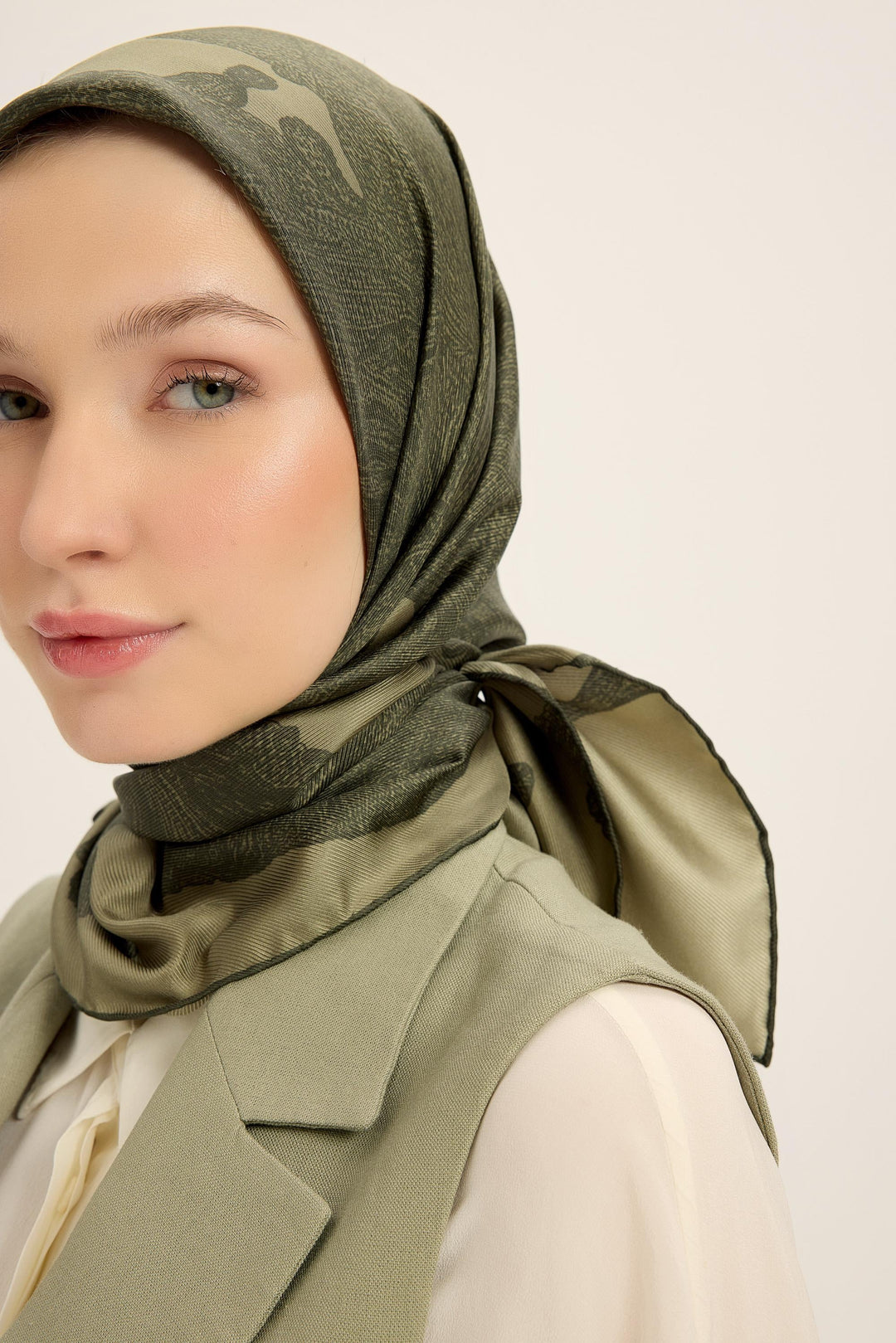 Maisa Farah Mulberry İpek Eşarp - Haki