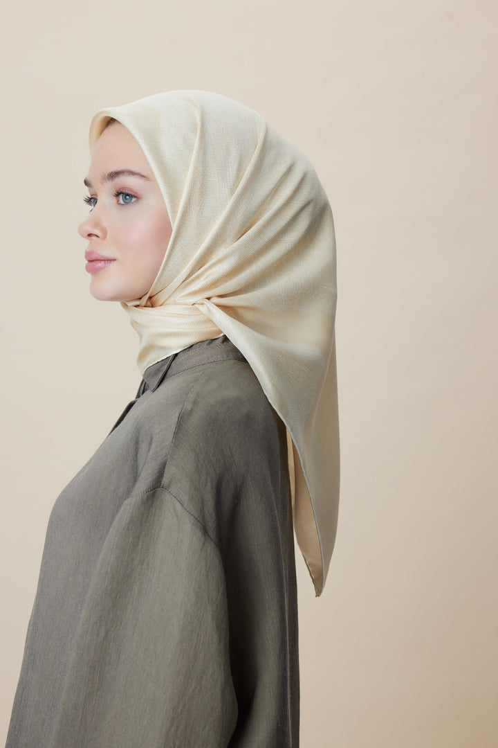 FARAH MULBERRY İPEK EŞARP 90*90 CM - SARI - Görsel 3