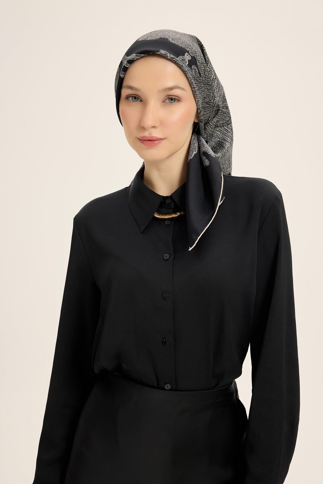 Maisa Farah Mulberry İpek Eşarp - Siyah