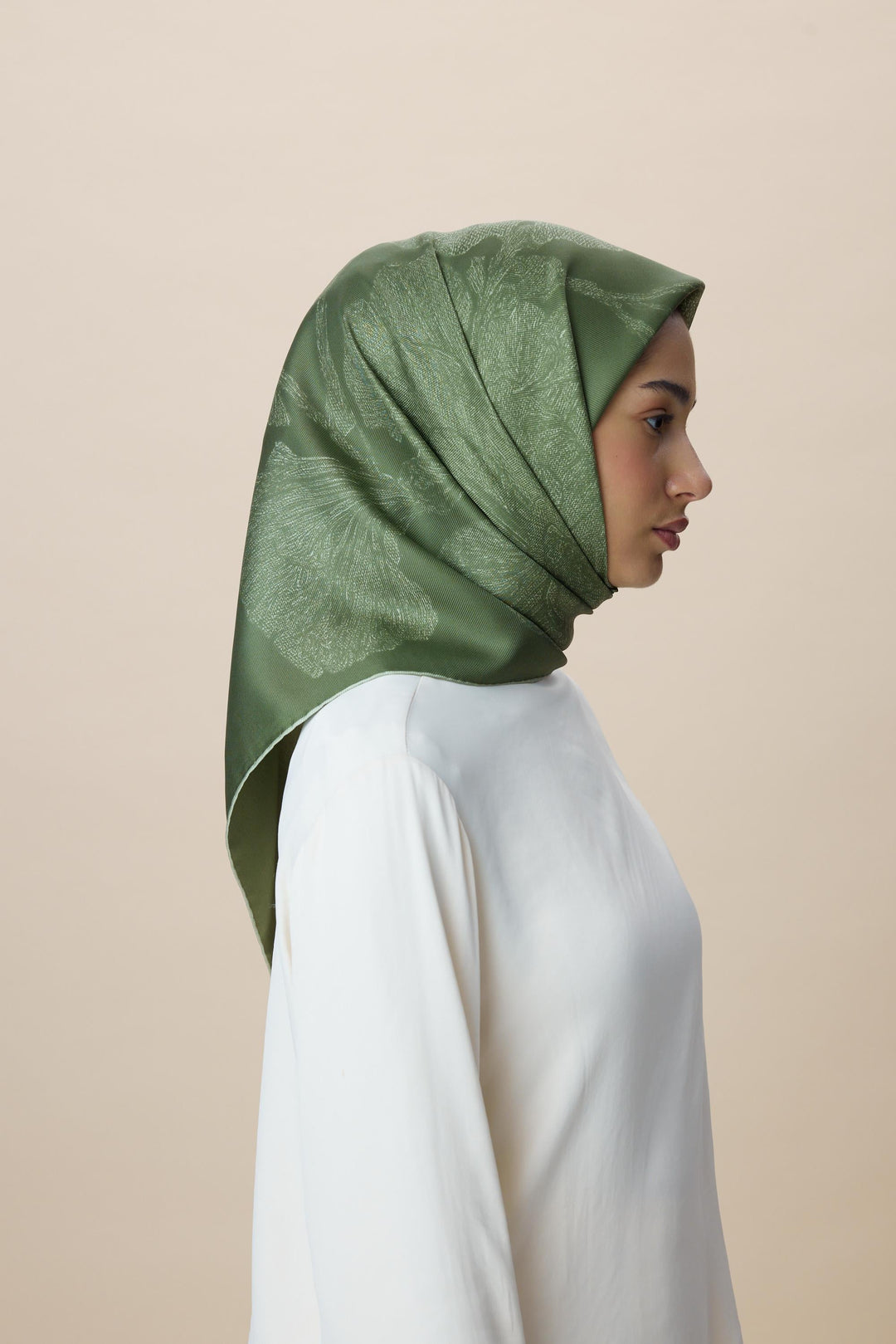 FARAH MULBERRY İPEK EŞARP 90*90 CM - YEŞİL - Görsel 4