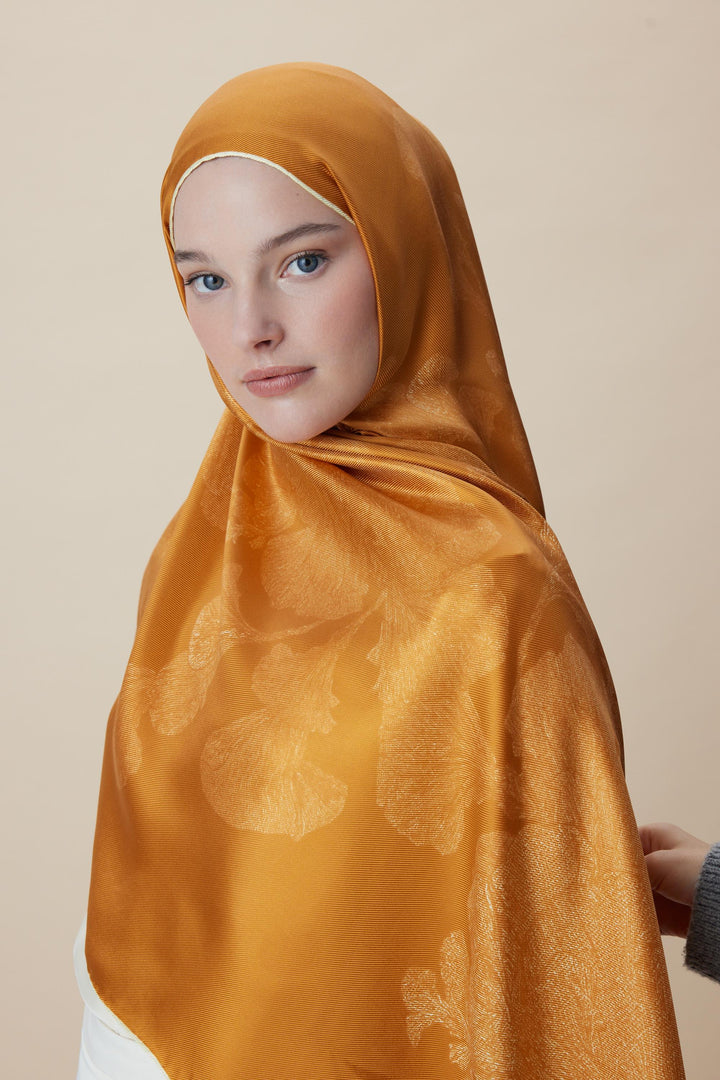 Maisa FARAH MULBERRY İPEK ŞAL 70*190 - HARDAL