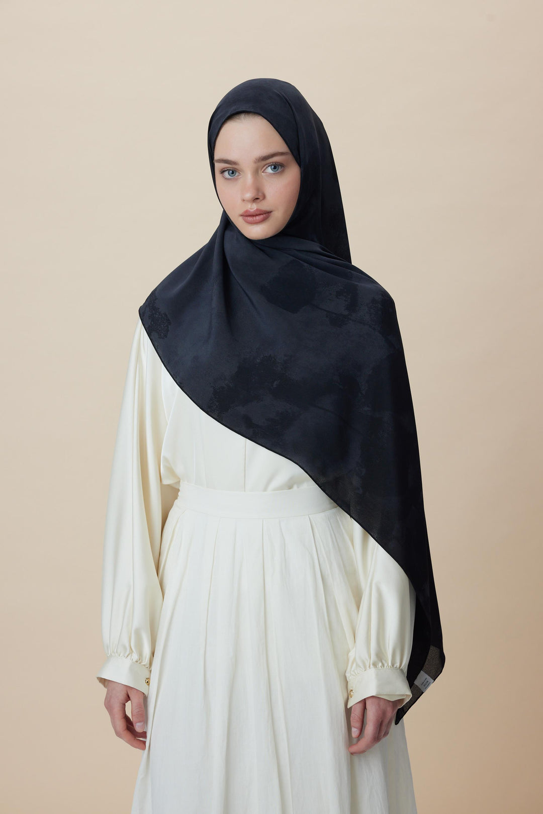 Maisa GELİNCİK KREP İPEK ŞAL 70*190 CM - ANTRASİT