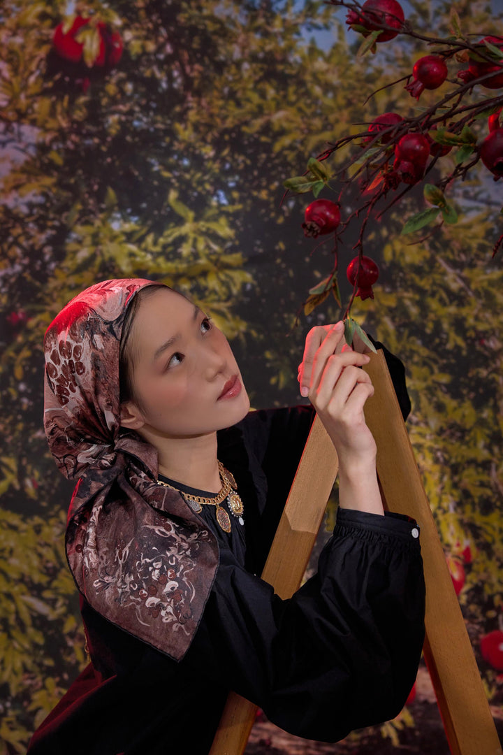 Maisa Göknar Mulberry İpek Eşarp - Sütlü Kahve