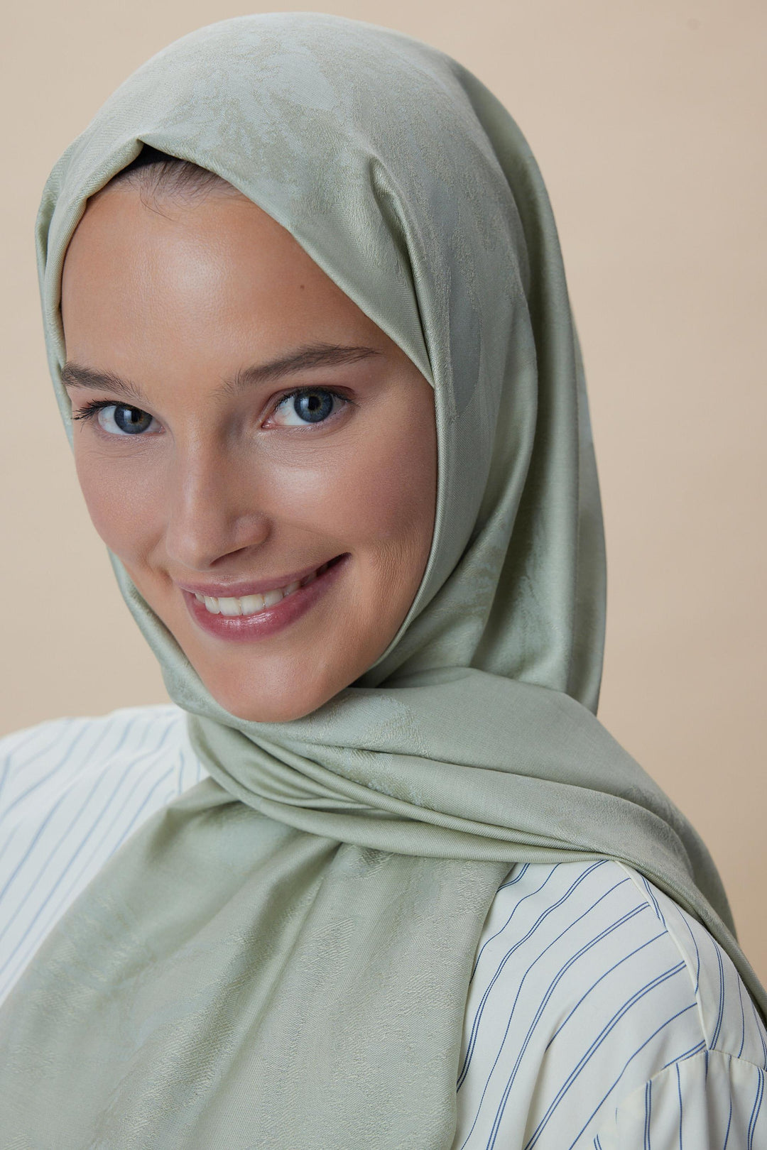 Maisa JADE JAKARLI MODAL İPEK ŞAL 70*200 CM - FİLİZİ YEŞİL