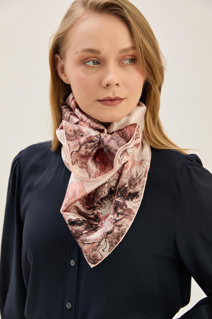 Maisa KATRE SURA İPEK EŞARP 90*90 CM - AÇIK PEMBE