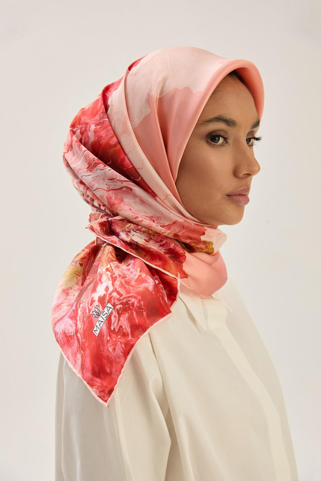 Maisa KATRE SURA İPEK EŞARP 90*90 CM - NAR ÇİÇEĞİ