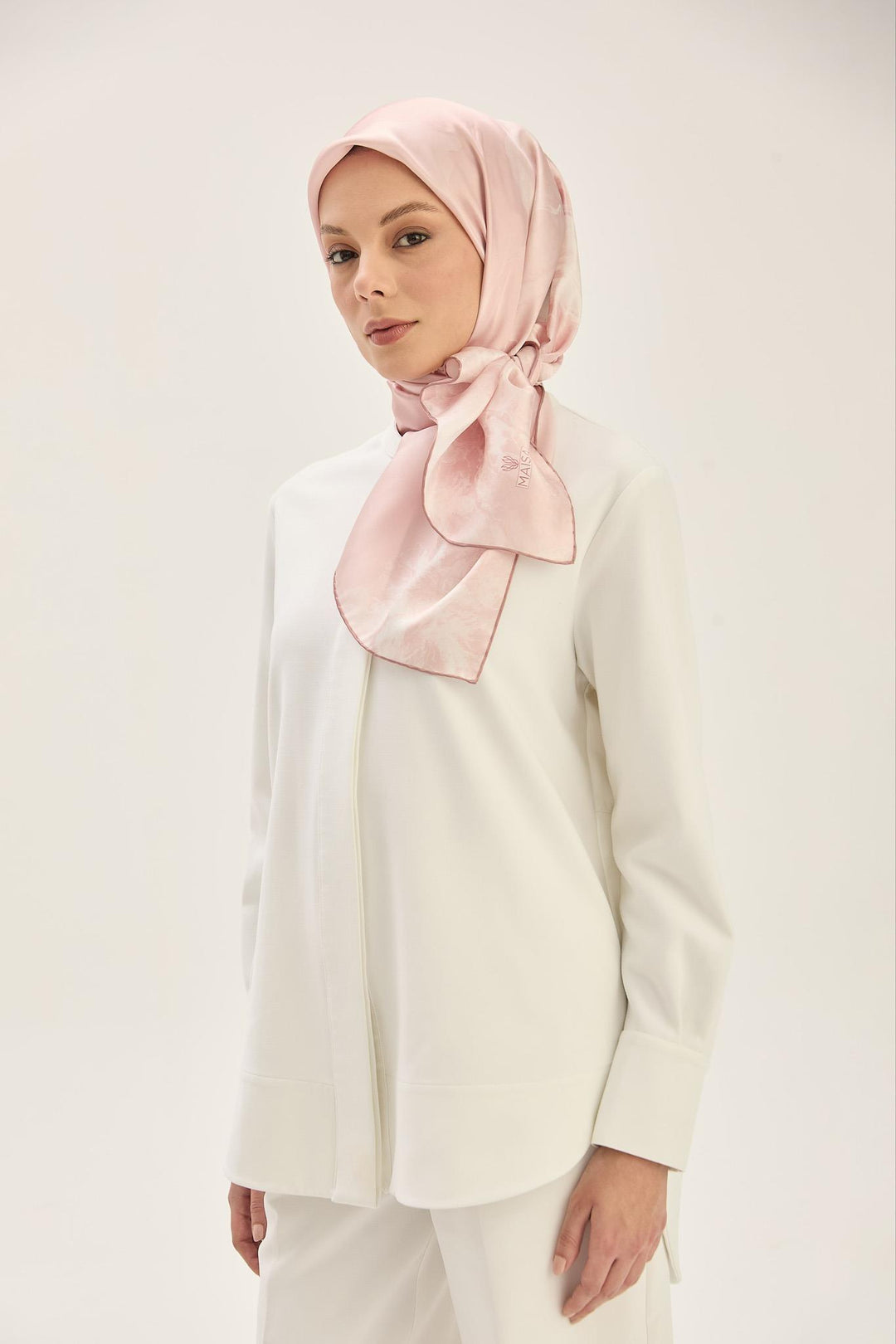 Maisa KATRE SURA İPEK EŞARP 90*90 CM - PUDRA PEMBE