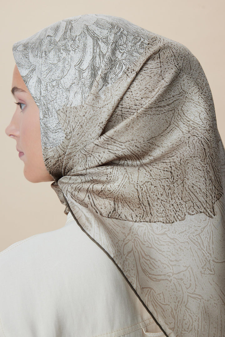 KÜN MULBERRY İPEK EŞARP 90*90 CM - VİZON - Görsel 9