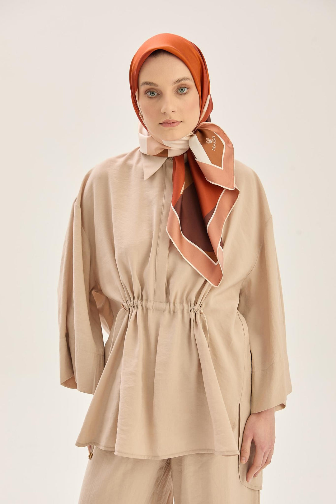Maisa LALE TİVİL İPEK EŞARP 90*90 CM - KAHVERENGİ