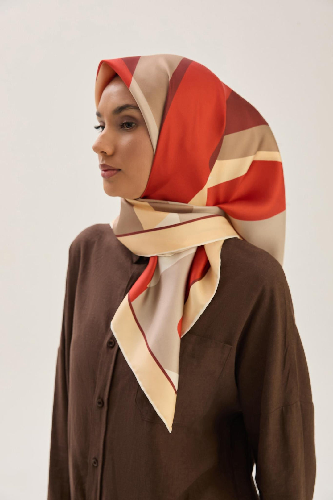 Maisa LALE TİVİL İPEK EŞARP 90*90 CM - KIRMIZI