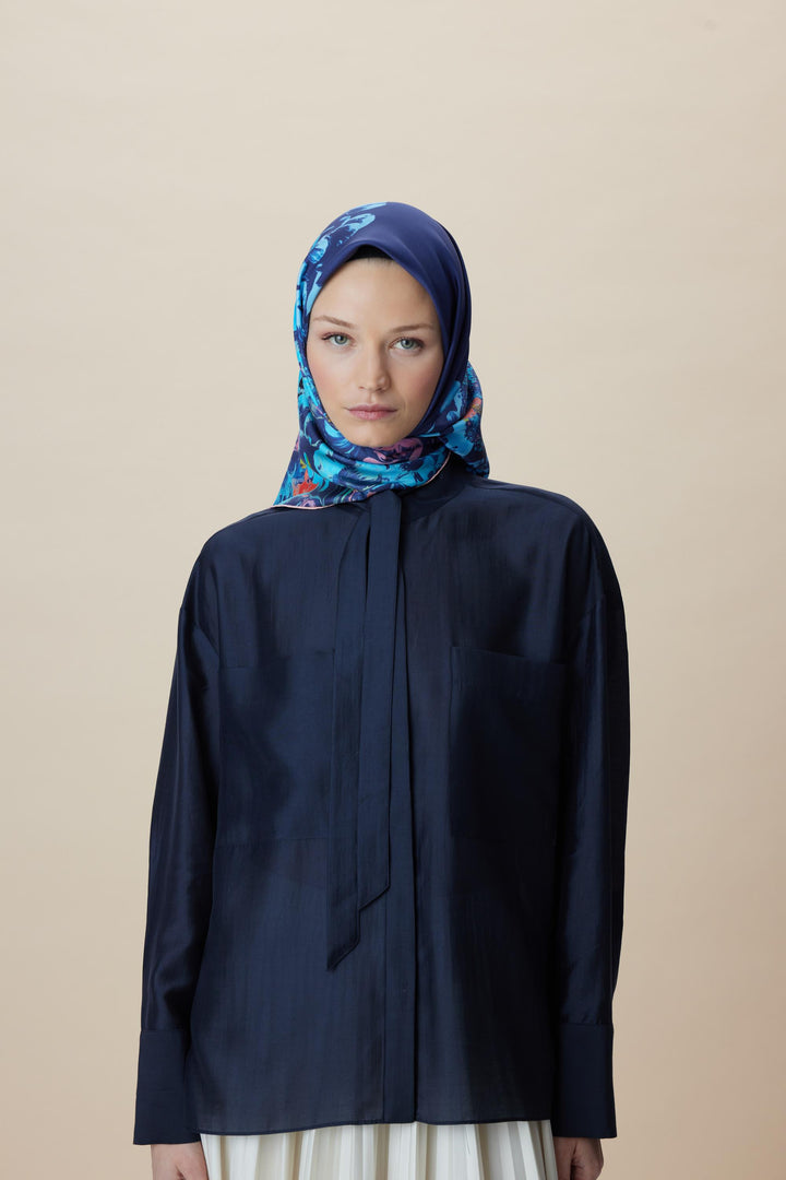 LARİN TİVİL İPEK EŞARP 90*90 CM - LACİVERT - Görsel 2