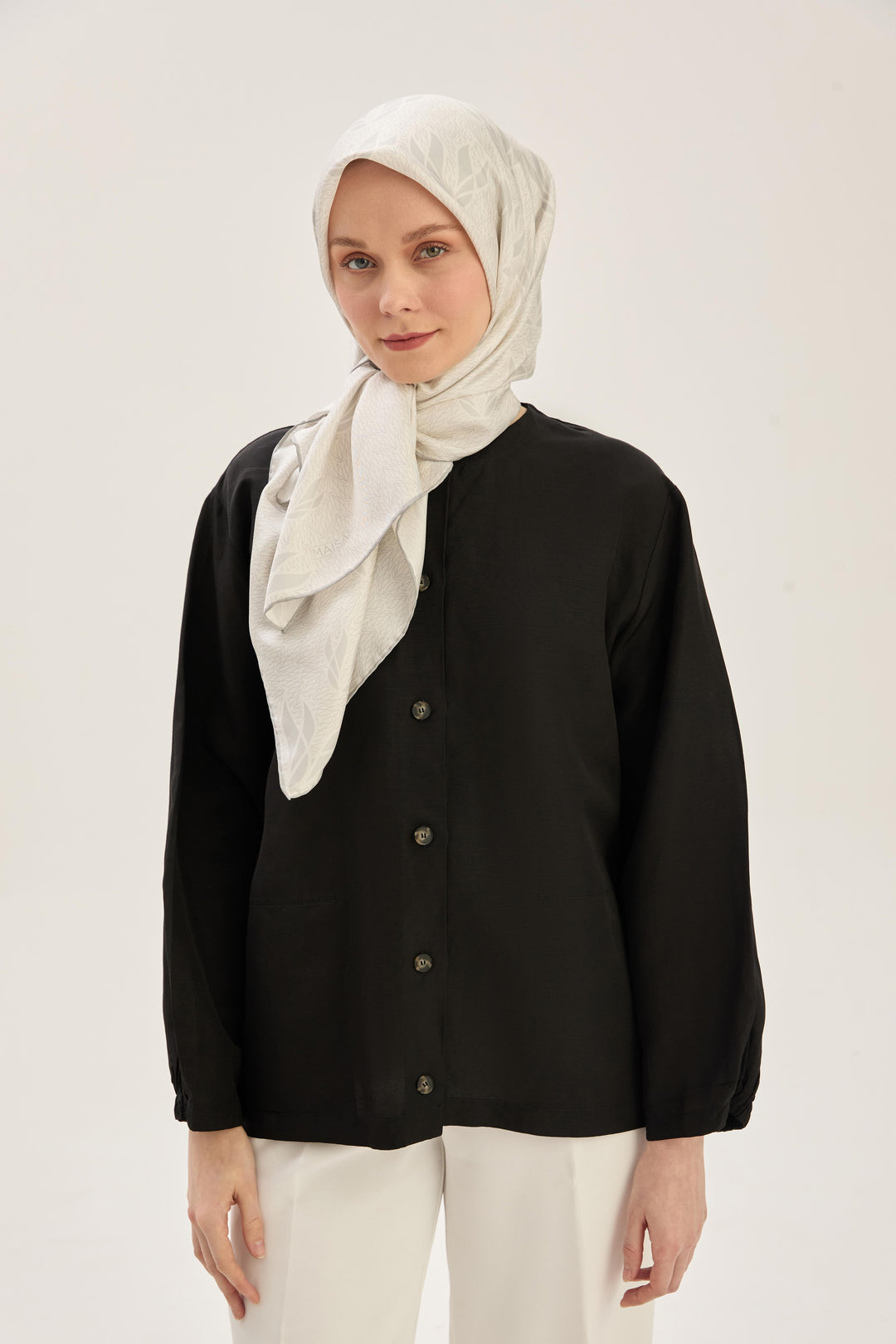 Maisa LAVİ TİVİL İPEK EŞARP 90*90 CM - AÇIK GRİ
