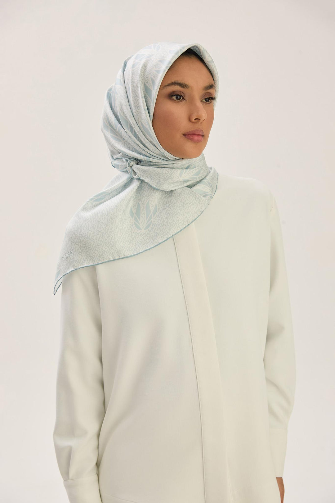 Maisa LAVİ TİVİL İPEK EŞARP 90*90 CM - AÇIK MAVİ