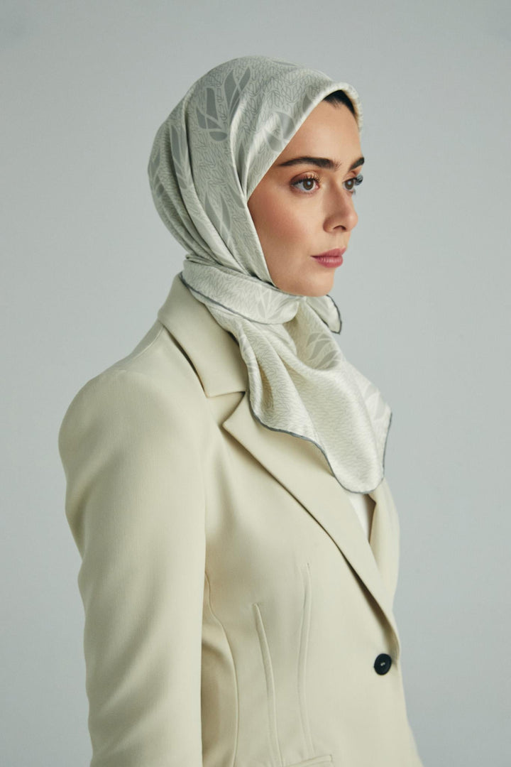 Maisa LAVİ TİVİL İPEK EŞARP 90*90 CM - EKRU