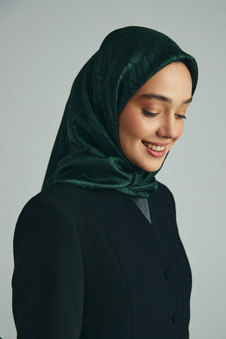 Maisa LAVİ TİVİL İPEK EŞARP 90*90 CM - KOYU YEŞİL