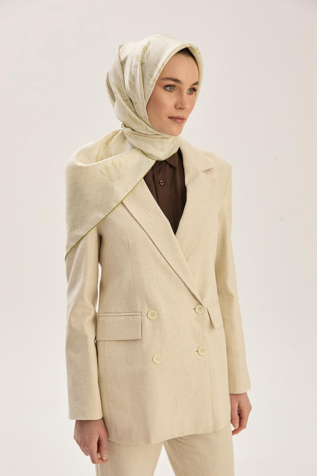 Maisa LAVİ TİVİL İPEK EŞARP 90*90 CM - YAĞ YEŞİLİ
