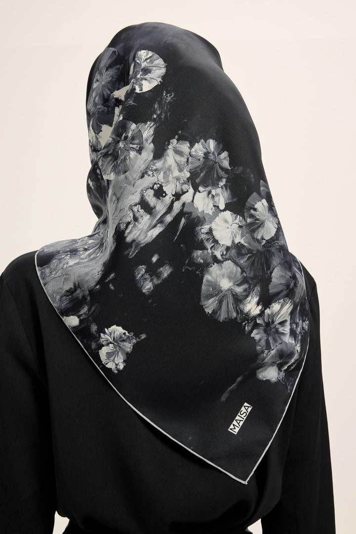 YONCA MULBERRY İPEK EŞARP 90*90 CM - SİYAH - Görsel 3