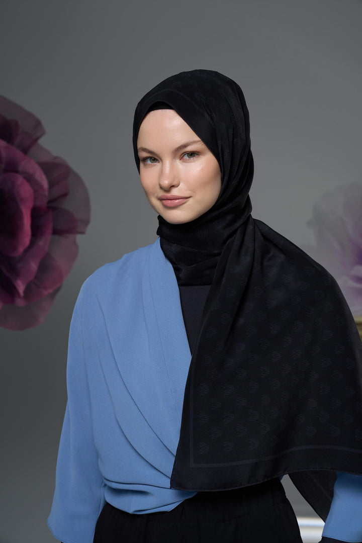 BİRCE KREP İPEK ŞAL 70*190 – SİYAH - Görsel 2