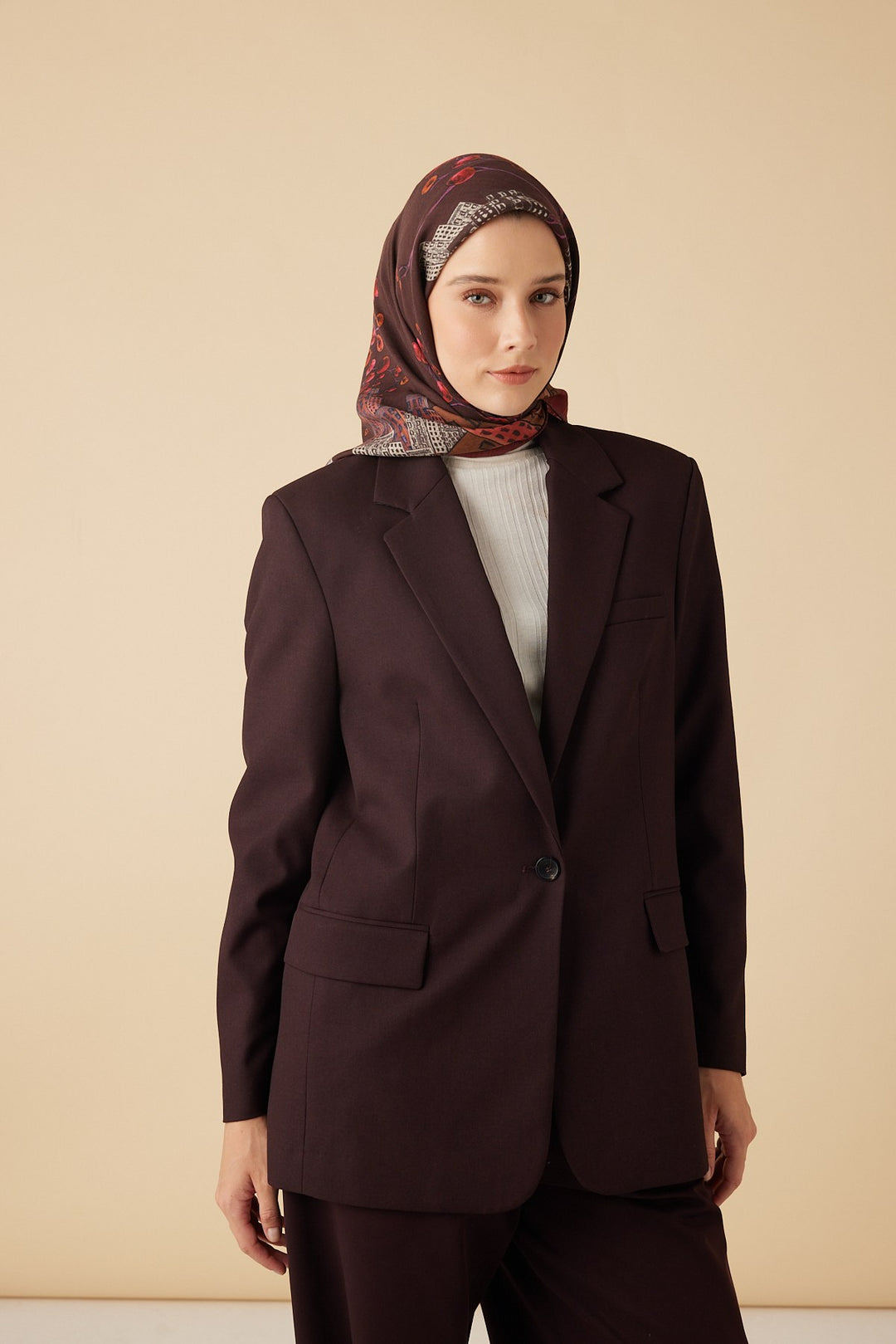 HAYAT YÜN ÜÇGEN ŞAL 140*140/2 CM - BORDO - Görsel 3