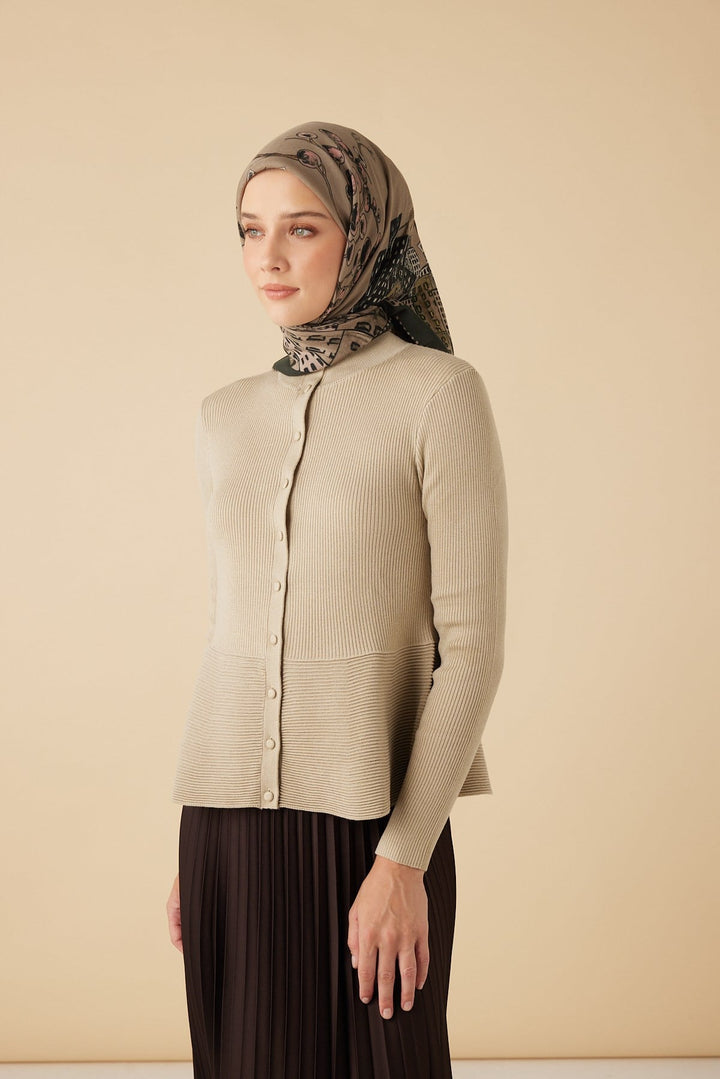 HAYAT YÜN ÜÇGEN ŞAL 140*140/2 CM - VİZON - Görsel 2