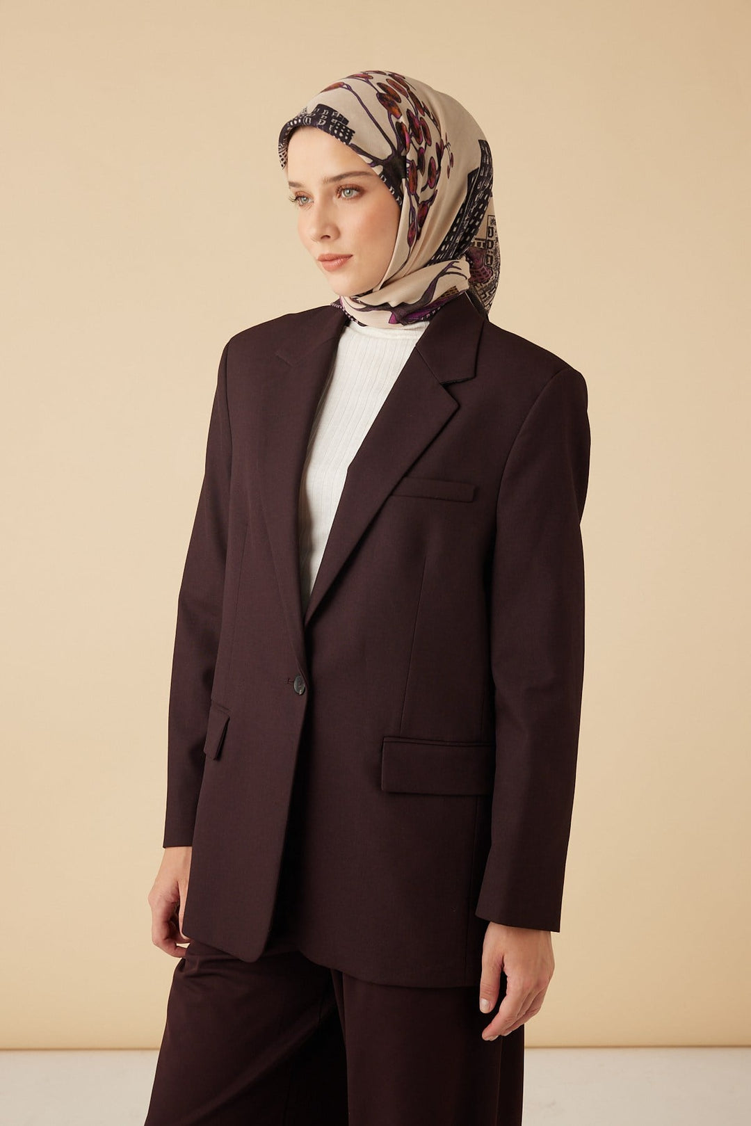 HAYAT YÜN ÜÇGEN ŞAL 140*140/2 CM - EKRU - Görsel 3