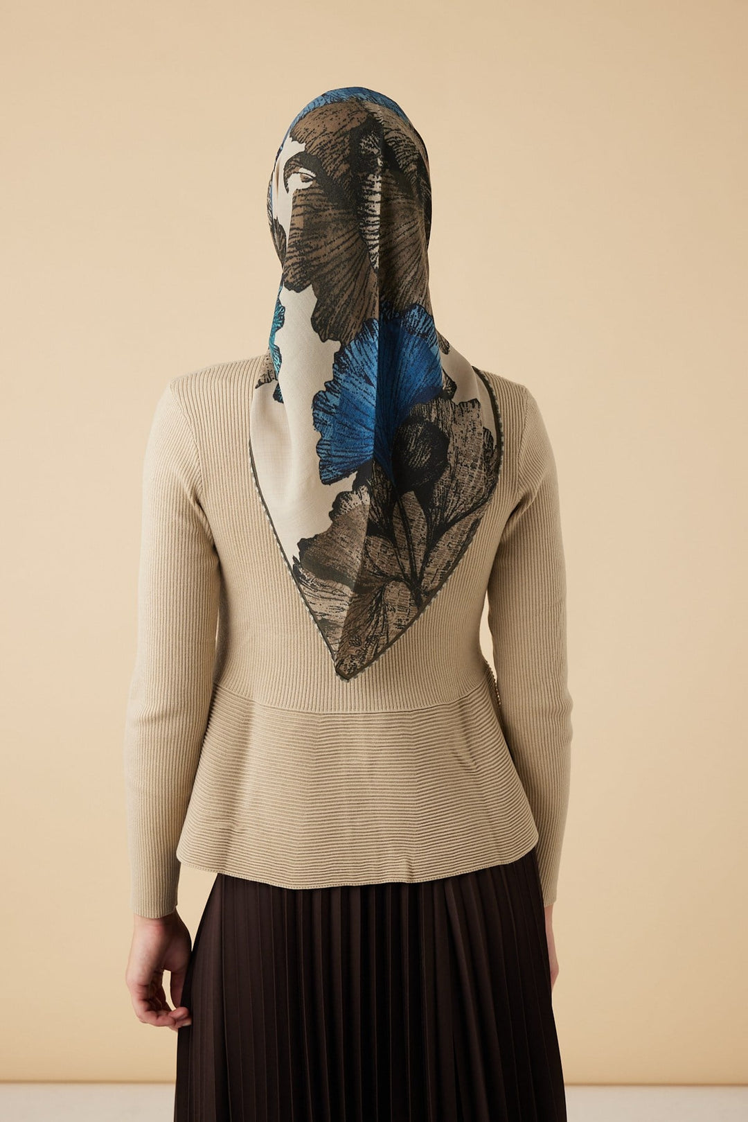 GİNKO YÜN ÜÇGEN ŞAL 140*140/2 CM - BEJ MAVİ - Görsel 5