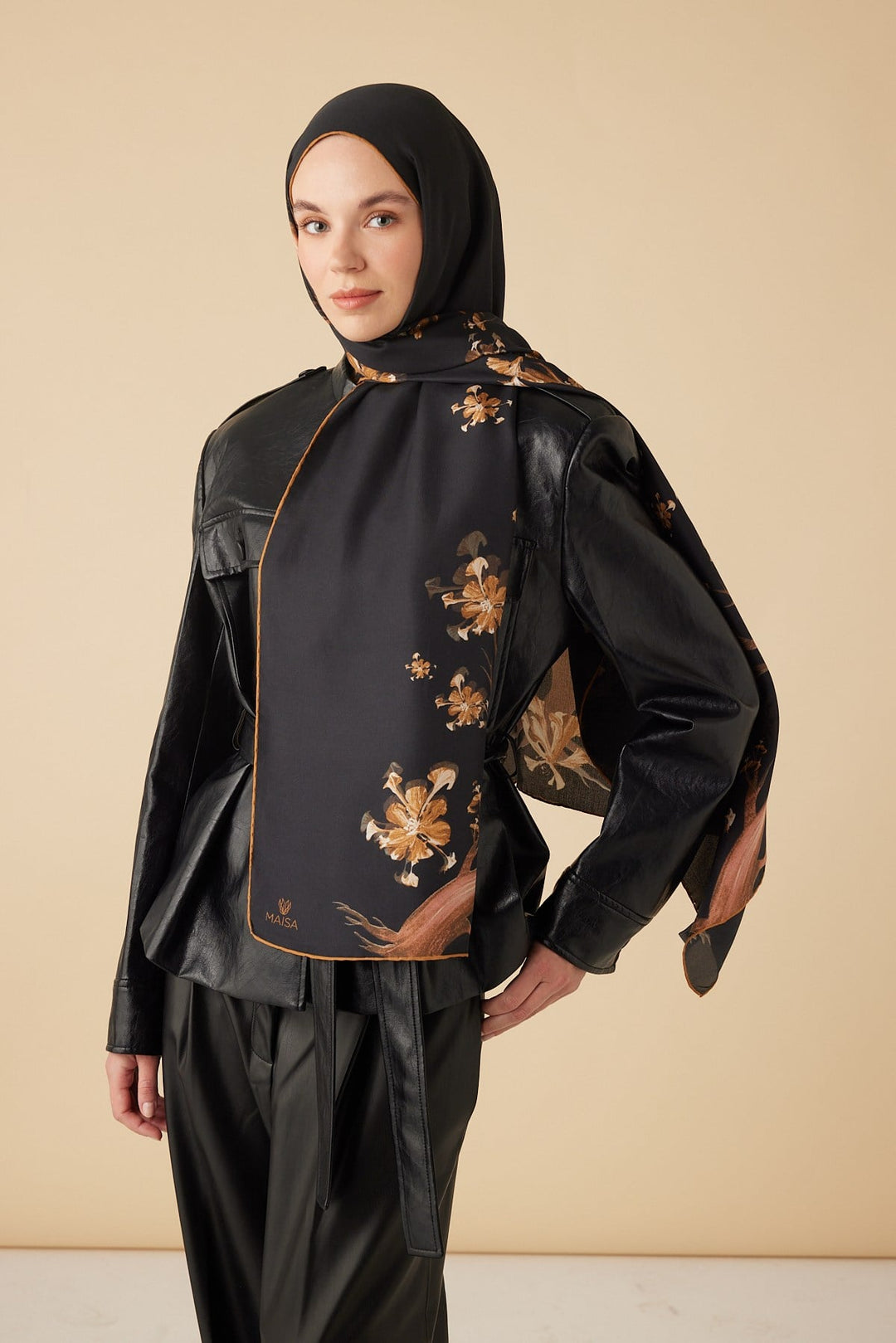 GEVHER PAMUK İPEK ŞAL 70*190 CM - GOLD SİYAH - Görsel 1