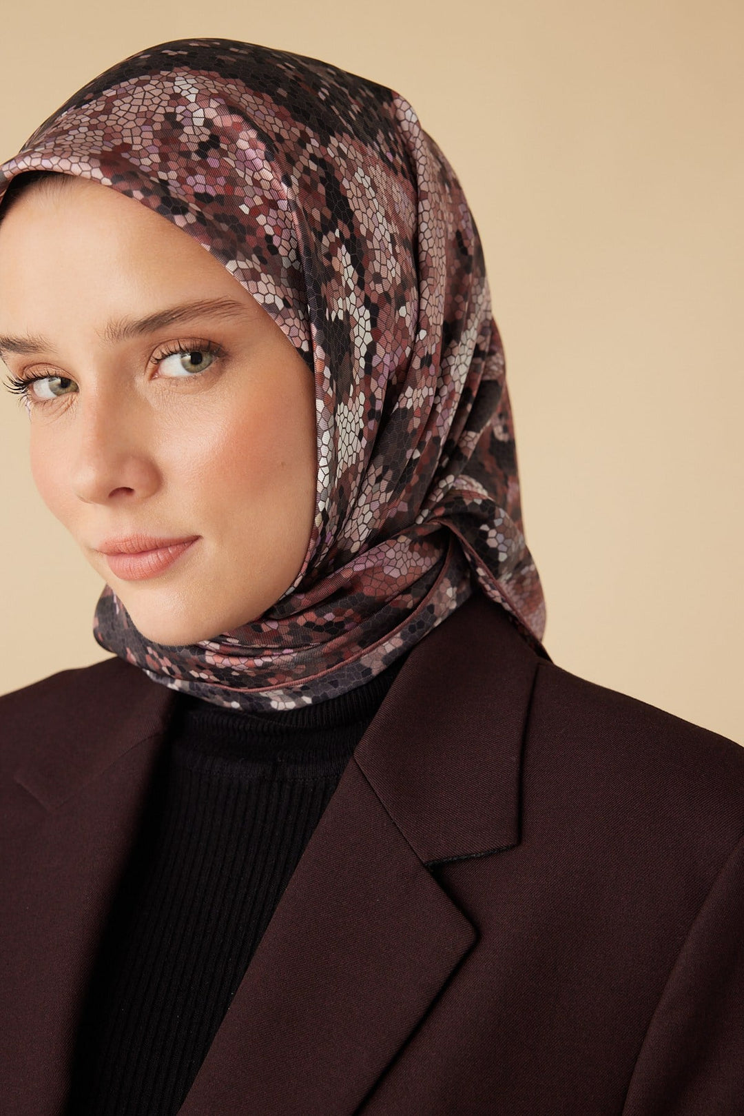 SU MASALI TİVİL İPEK EŞARP 90*90 CM - BORDO - Görsel 6