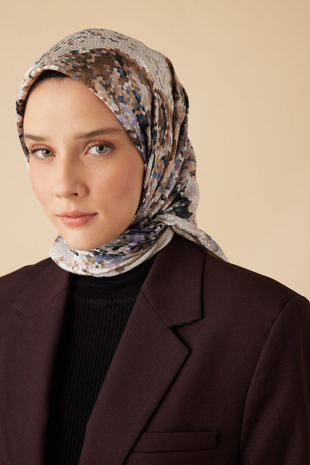 SU MASALI TİVİL İPEK EŞARP 90*90 CM - VİZON - Görsel 7