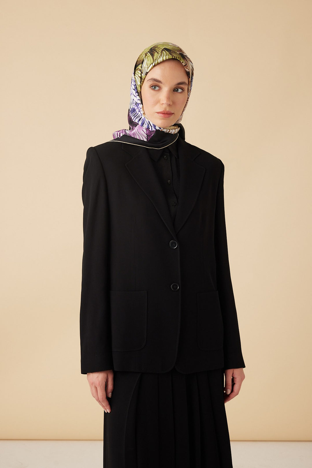 DEVRAN TİVİL İPEK EŞARP 90*90 CM - SİYAH - Görsel 2